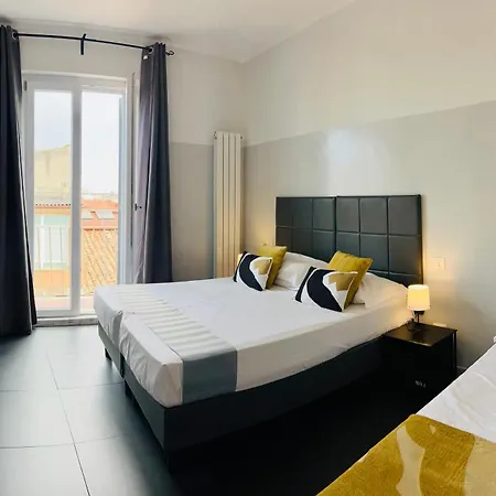 Floor 6 Boutique Rooms By Dot Suites-3