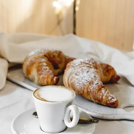 Suites 44 Via Cicerone - Modern Rooms - Guesthouse Close To Vaticano, San Pietro, Castel Sant'Angelo-2