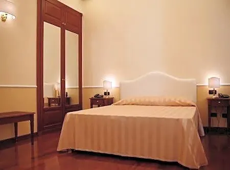 Luxury Ludovisi Rooms-2