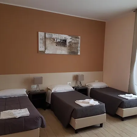 Hotel Mosaic Central Rome-3