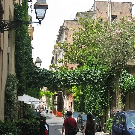 Margutta'S Garden-2