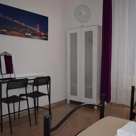 Sandy Hotel-2
