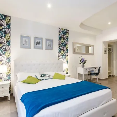Aeterna Rooms Collection Guesthouse-3