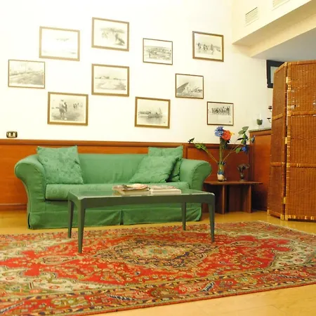 Hotel Octavia-2