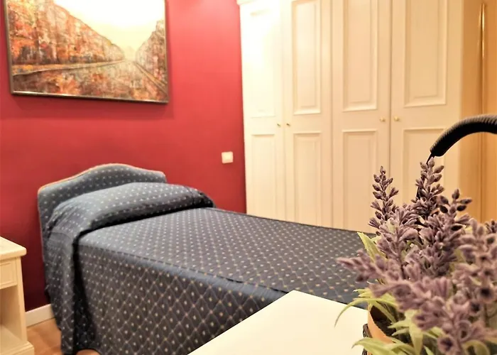 Flann O'Brien Rooms Rome