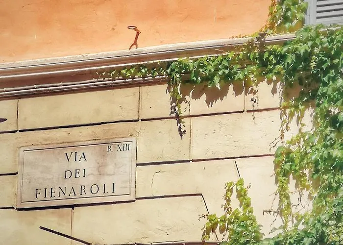 Trastevere Glasshouse Rome