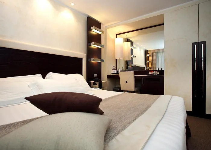 Les Fleurs Luxury House Hotel Rome