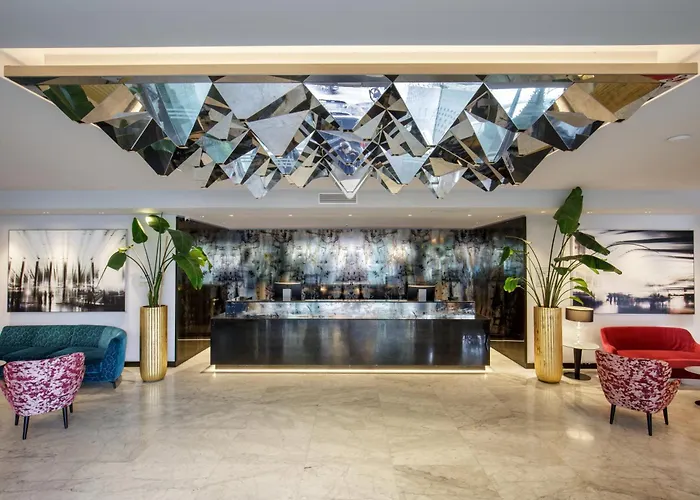 Hotel St Martin By Omnia Hotels Rome