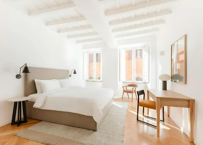 Sonder By Marriott Bonvoy Palazzo Taverna Apartments Piazza Navona Rome