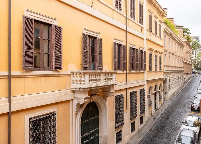 Maison Trevi Rome