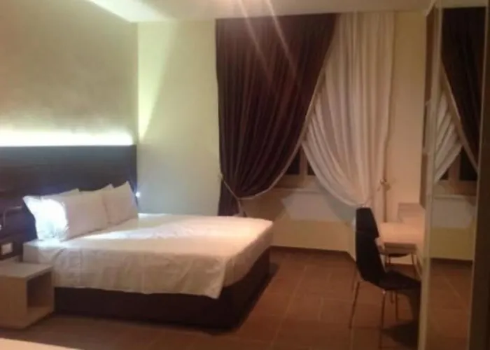 Hotel California Rome