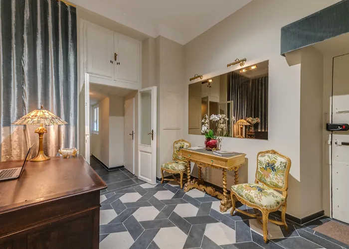 Adrianus Hotel Rome