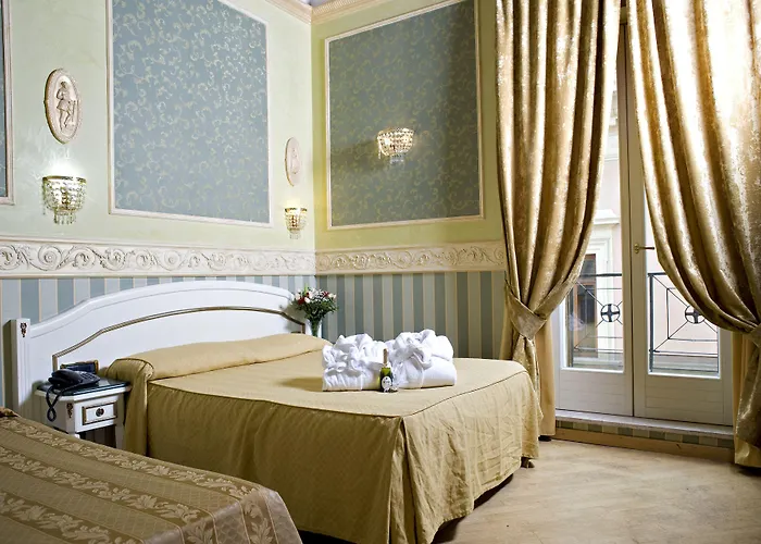 Upper View Suite Rome
