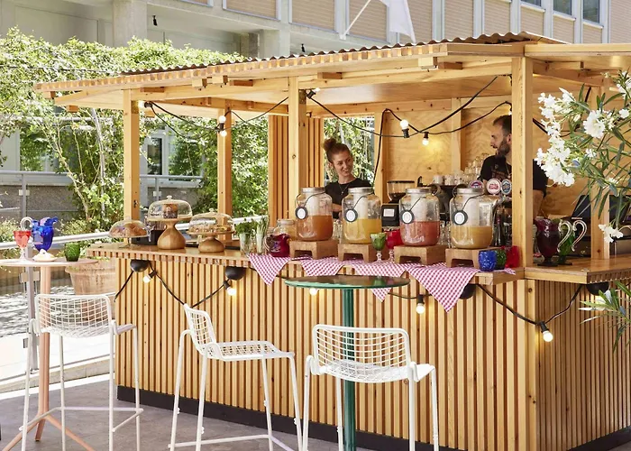 Hotel Deals RomeMama Shelter