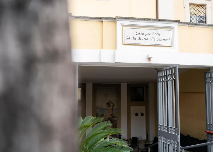 Casa Per Ferie Santa Maria Alle Fornaci Rome