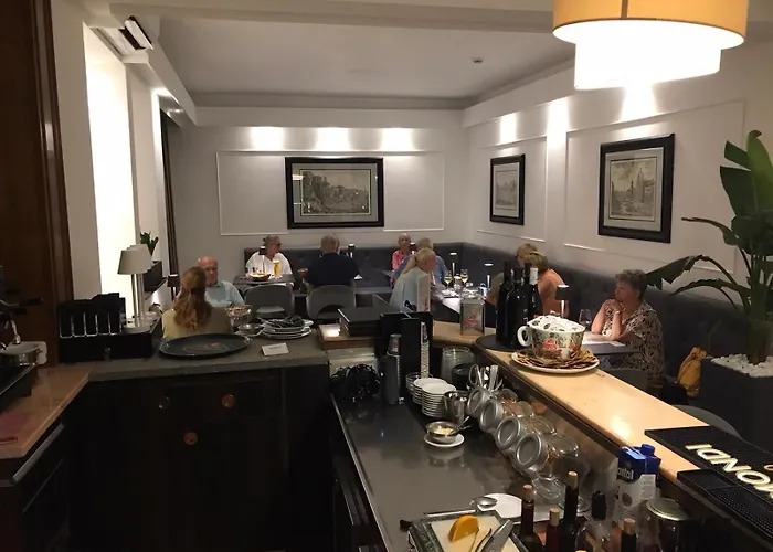 Hotel Deals RomePinewood