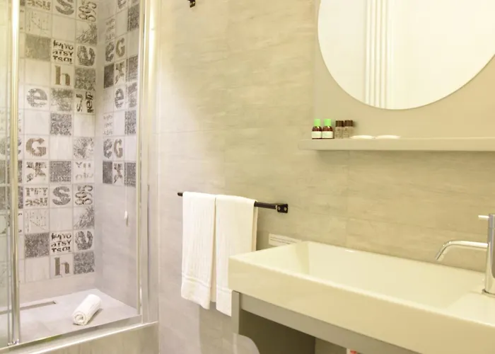 Design&Art Pie' - Elegant Rooms Near The Pantheon, Calm & Central Stay Rome