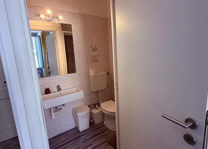 Moshi Moshi Bed & Breakfast Rome