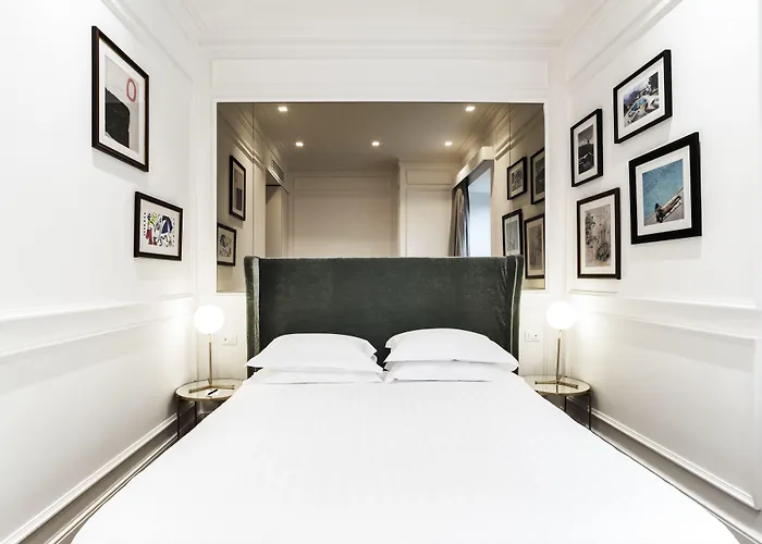 The Shire Hotel Rome