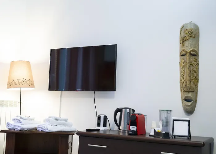 Salotto Piramide Bed & Breakfast Rome