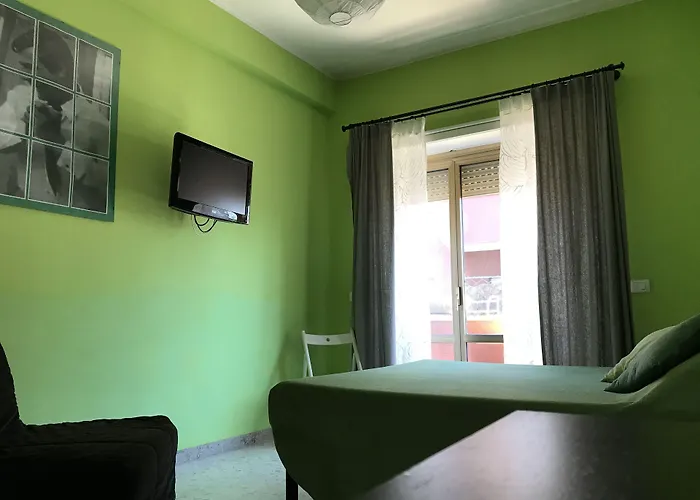 Arches Inn Rome