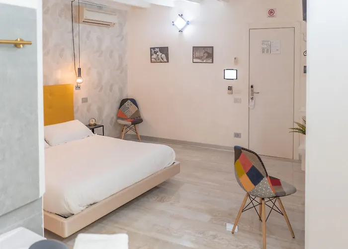 Irooms - Spanish Steps Rome