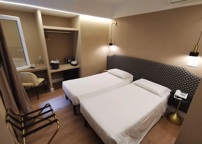 Hotel Fiori Rome
