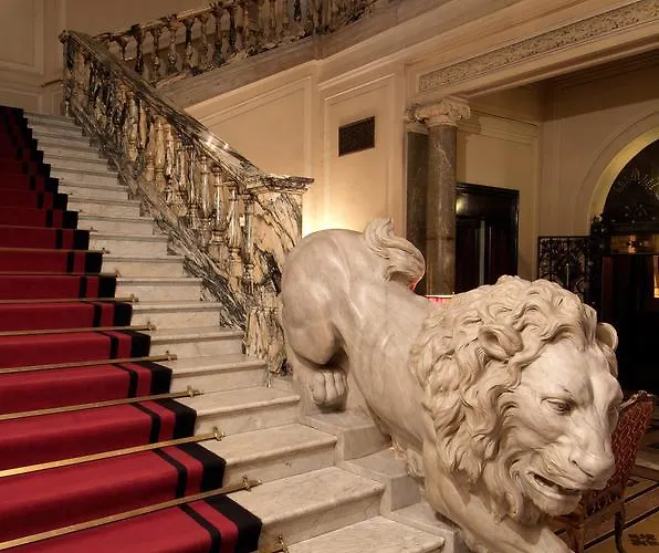 Grand Hotel Plaza Rome