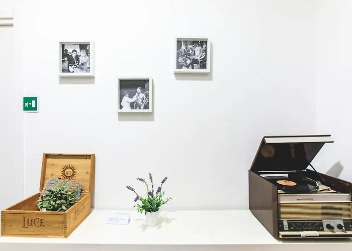 Cinema House Bed & Breakfast Rome