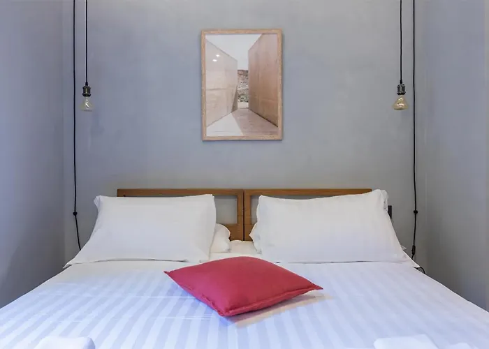 Pietra - The Italian Stay Collection Rome